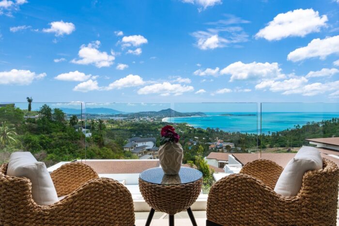 Stylish Modern Villa for Sale in Chaweng Noi, Koh Samui